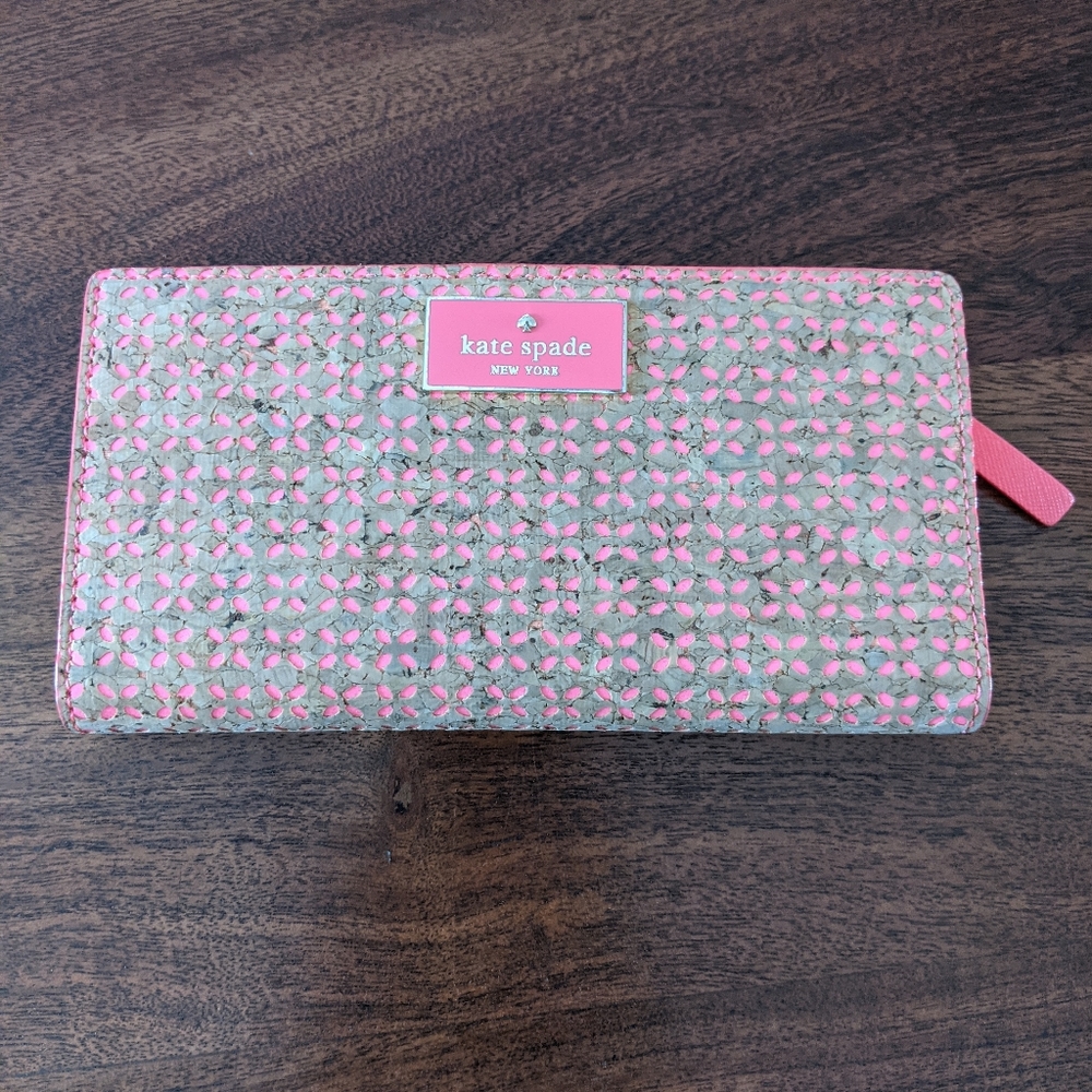 Kate spade stacy wallet like new